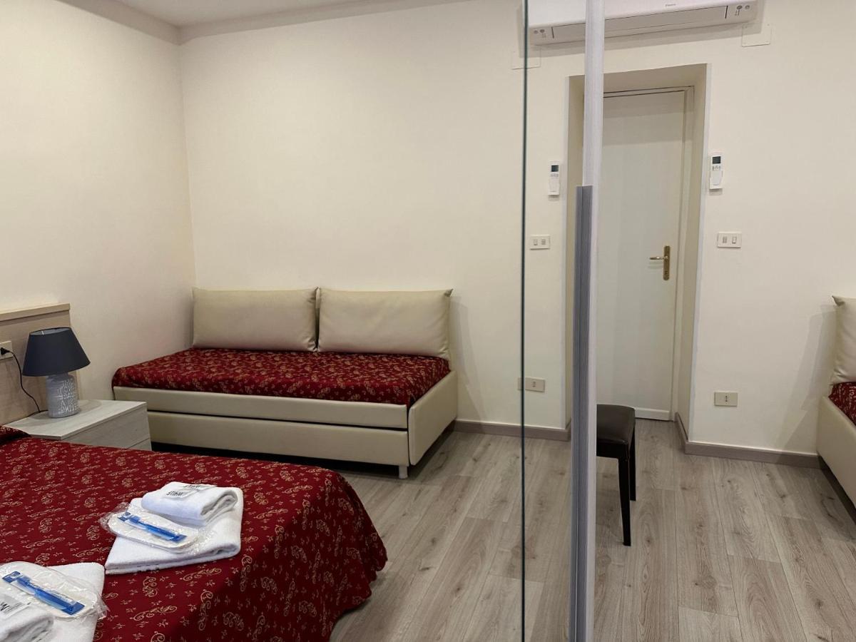Casa Vacanza Vahid Rom Exterior foto
