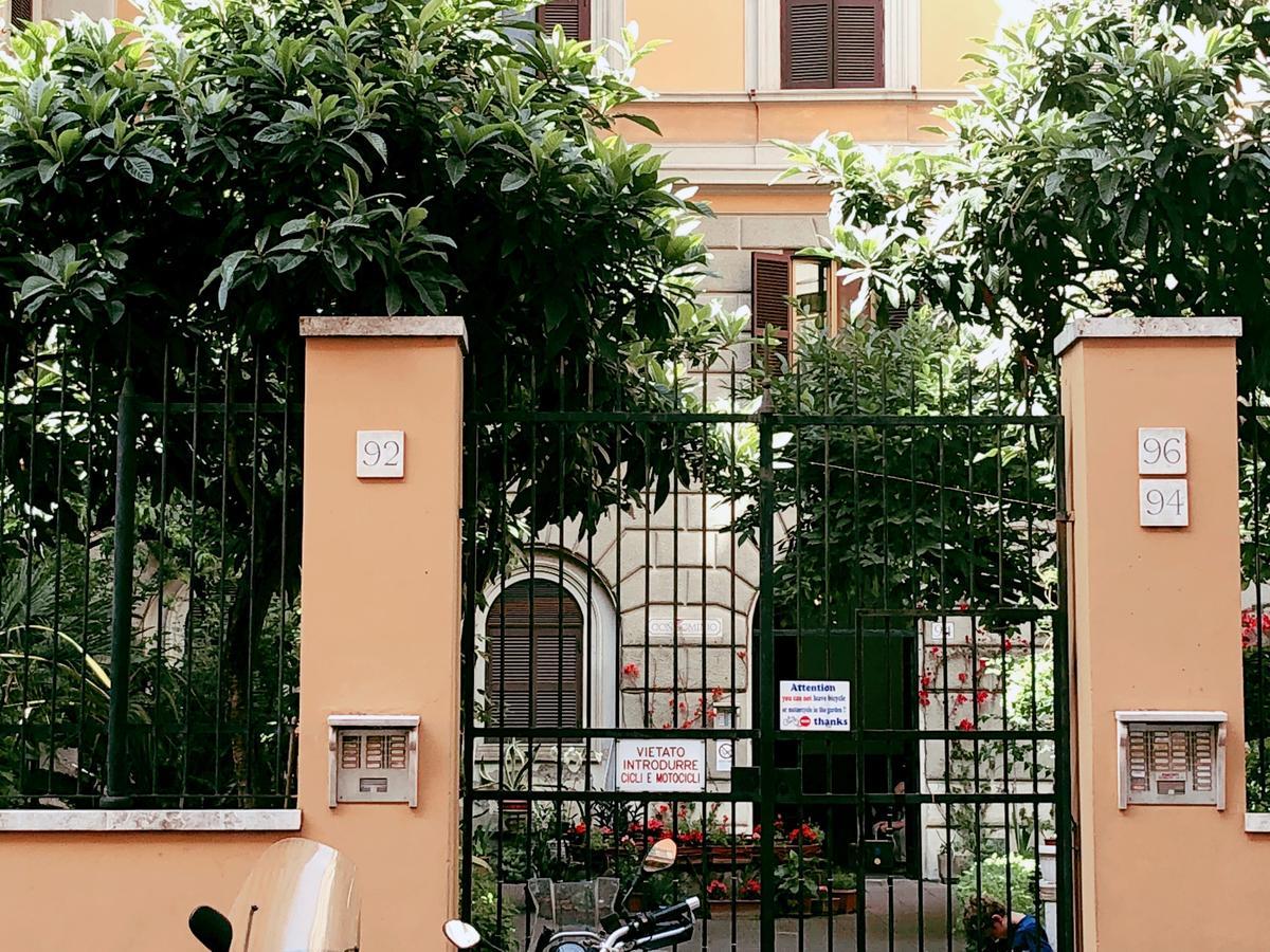Casa Vacanza Vahid Rom Exterior foto